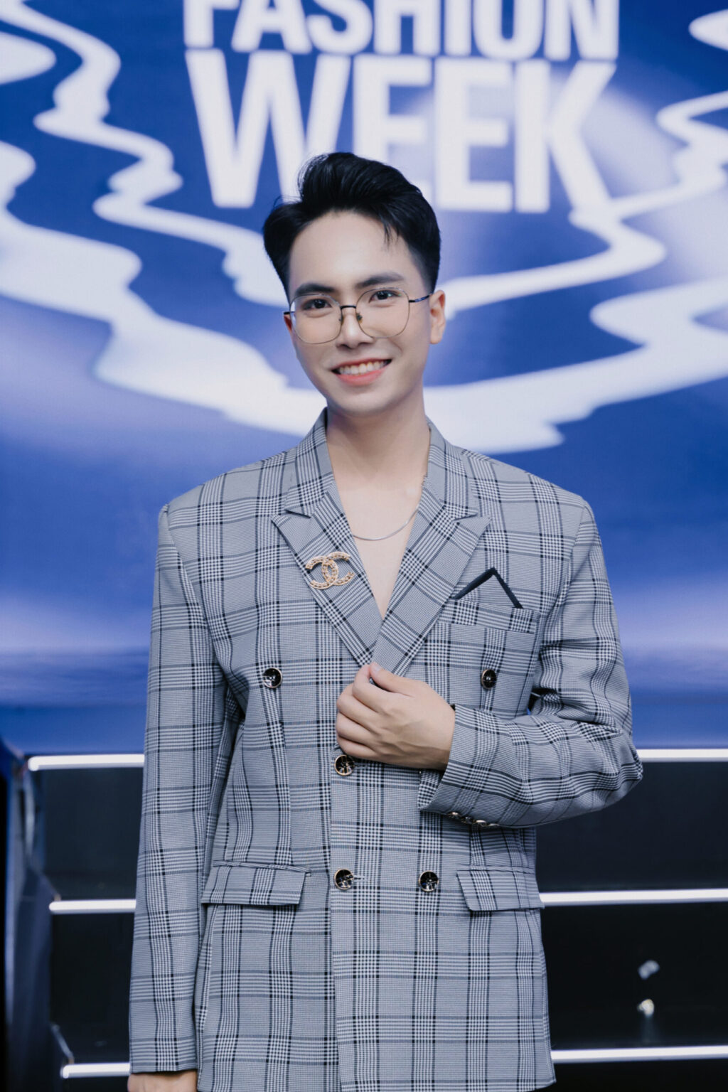 {"source_type":"douyin_beauty_me","data":{"filterId":"7251863520130634297","stickerId":"1699764718","infoStickerId":"","imageEffectId":"","os":"ios","playId":"","activityName":"","product":"retouch","pictureId":"AA90A1E3-2806-4153-A16C-C4FEA4D5EE4A","appversion":"8.5.1"}}